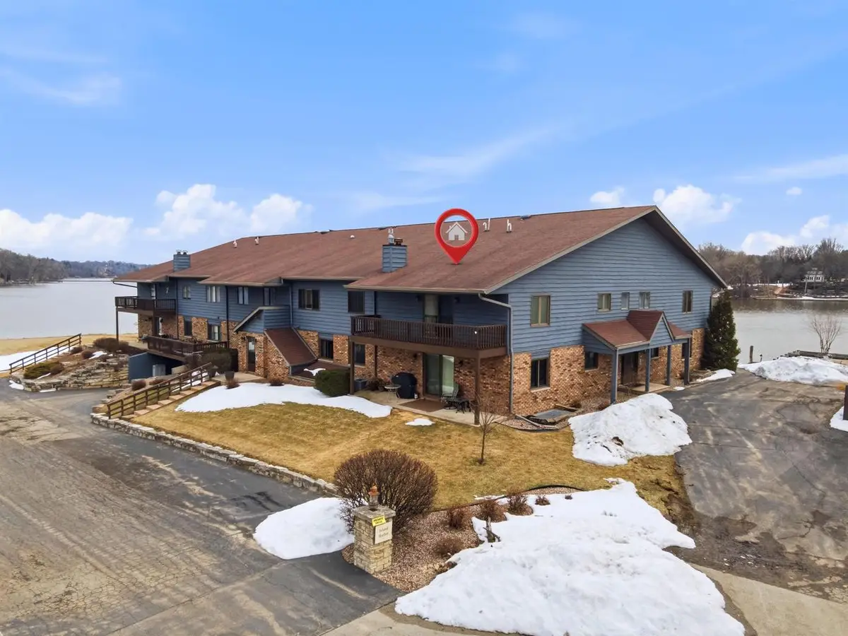 2490 STROEBE ISLAND DRIVE, Appleton, WI 54914 - #1