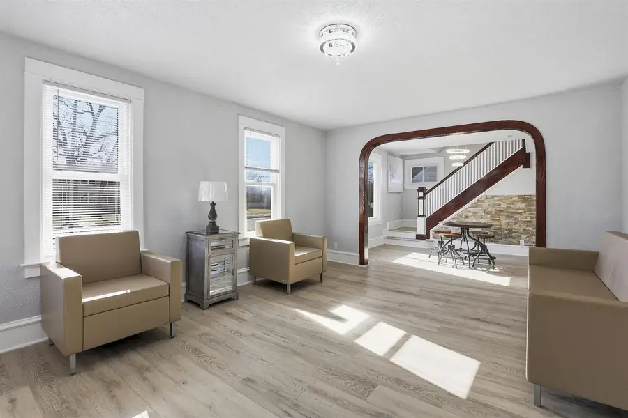 1303 W PROSPECT AVENUE, Appleton, WI 54914 - #2