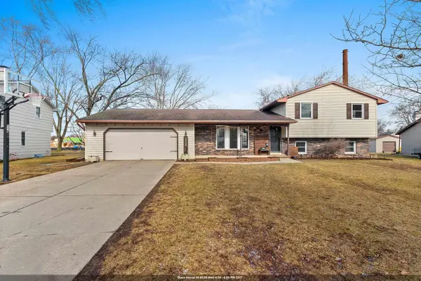 3638 GLENBROOKE LANE, Green Bay, WI 54301