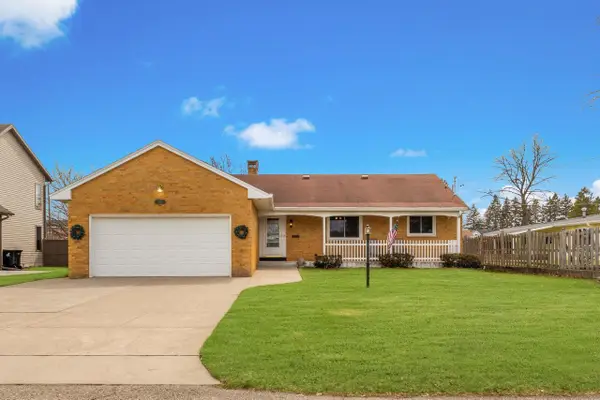 2515 17TH AVENUE, Menominee, MI 49858