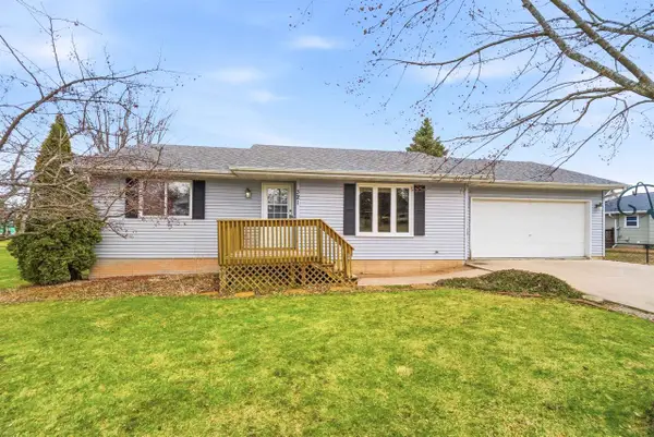 321 SUPERIOR STREET, Omro, WI 54963