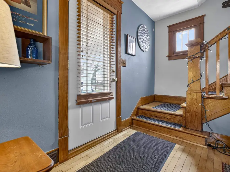 121 S OUTAGAMIE STREET, Appleton, WI 54914 - #3