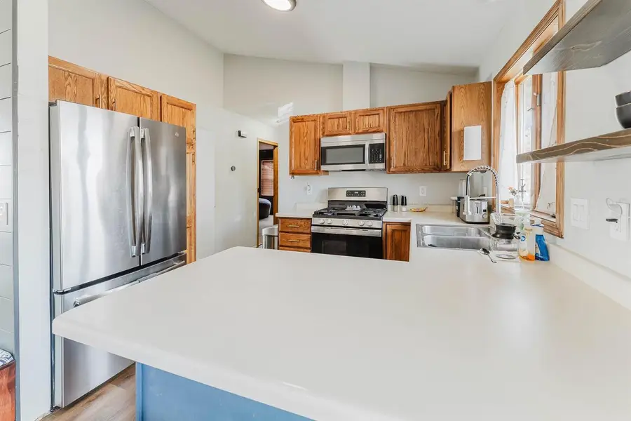 3113 BELLFIELD DRIVE, Oshkosh, WI 54904 - #3