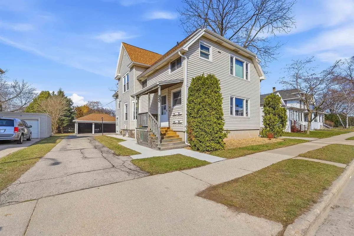 83 E 9TH STREET, Fond Du Lac, WI 54935 - #1