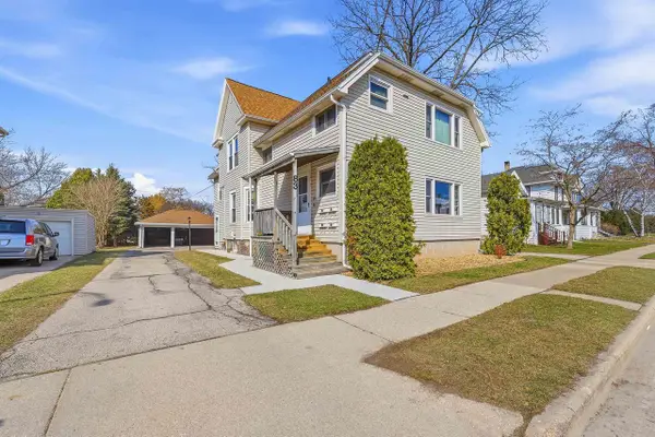 83 E 9TH STREET, Fond Du Lac, WI 54935