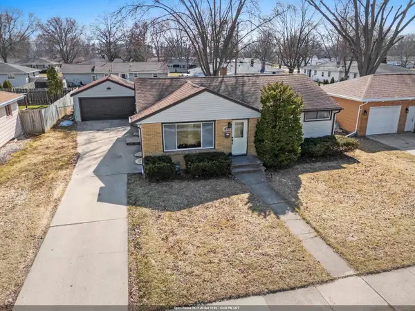 1714 LILAC LANE, Green Bay, WI 54302