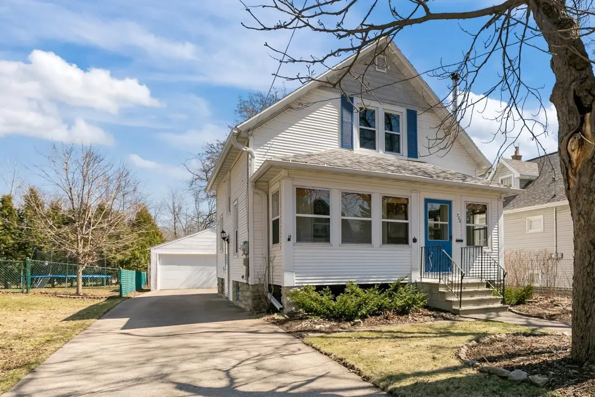 730 POWERS STREET, Oshkosh, WI 54901 - #1