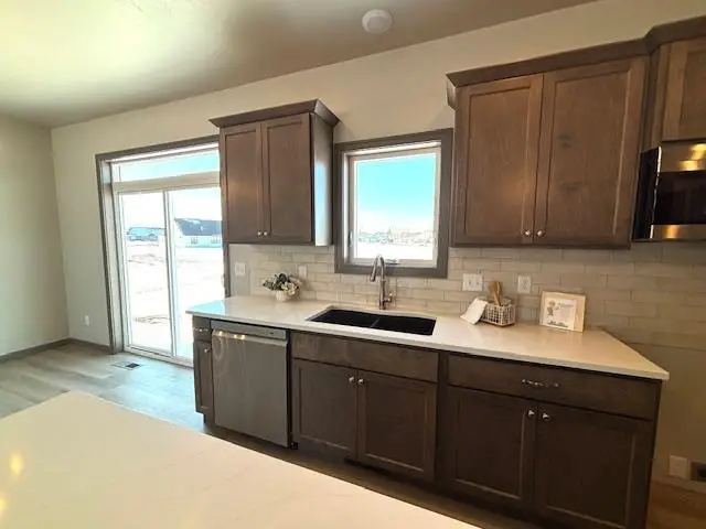 2050 BEAR PAW TRAIL, Kaukauna, WI 54130 - #3