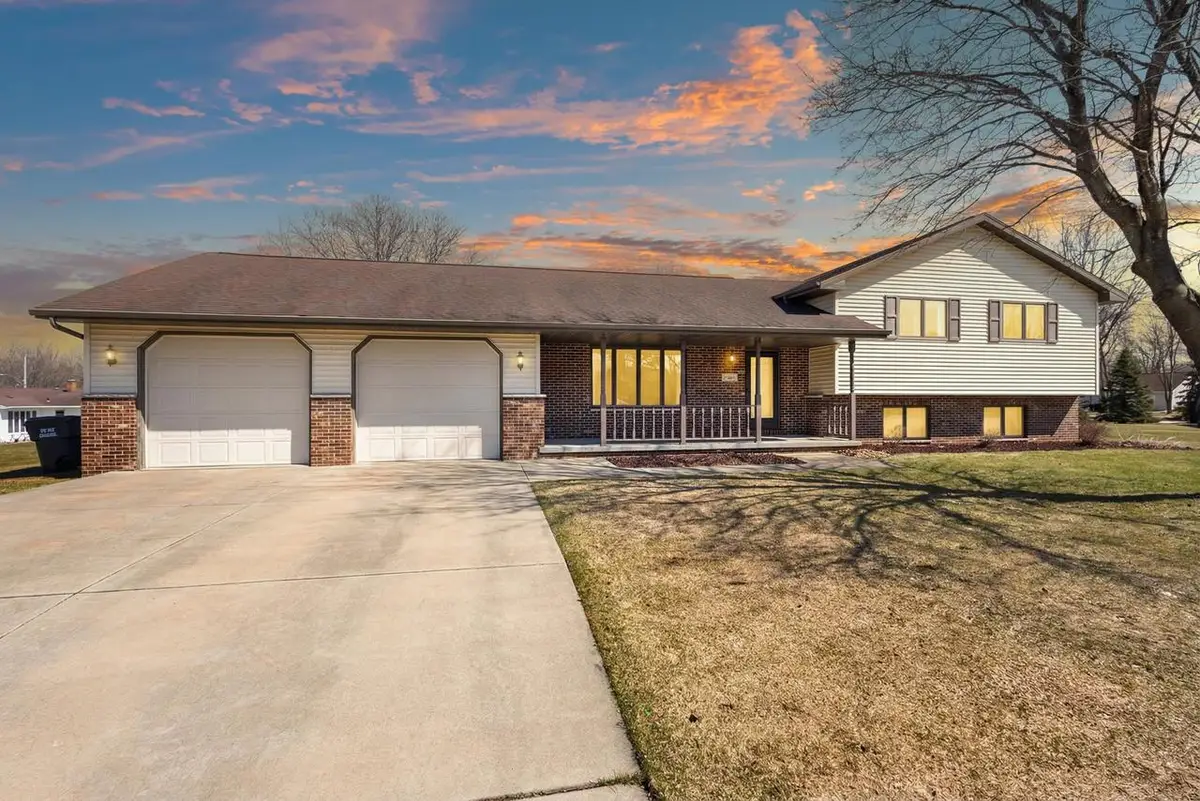 520 KEUNE STREET, Seymour, WI 54165 - #1