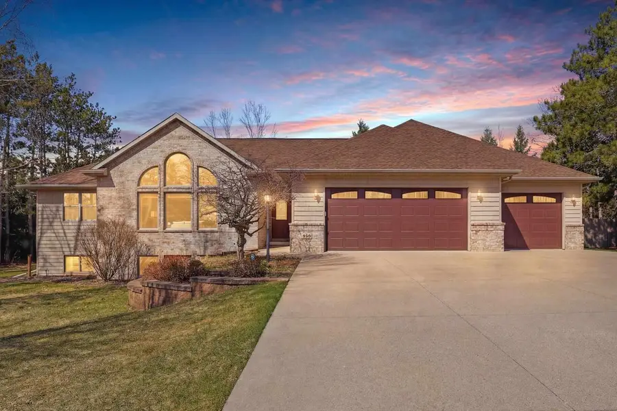 429 S PINE GROVE LANE, Hortonville, WI 54944 - #2