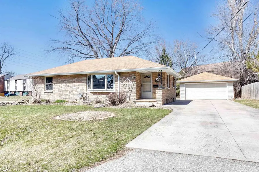 114 W WILSON AVENUE, Appleton, WI 54915 - #2