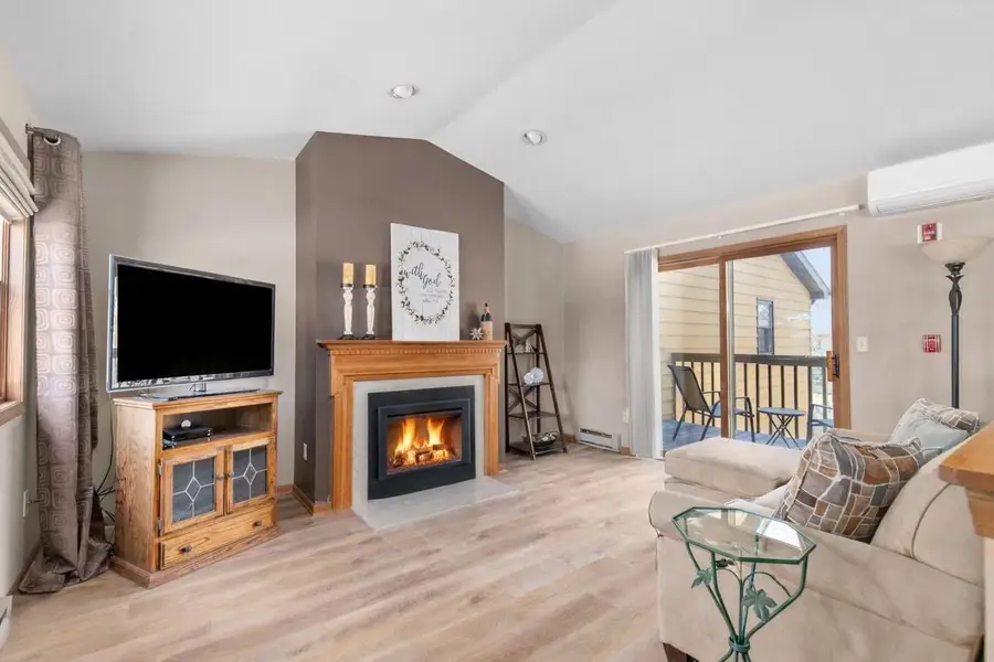 921 BABCOCK STREET  #13, Neenah, WI 54956 - #2