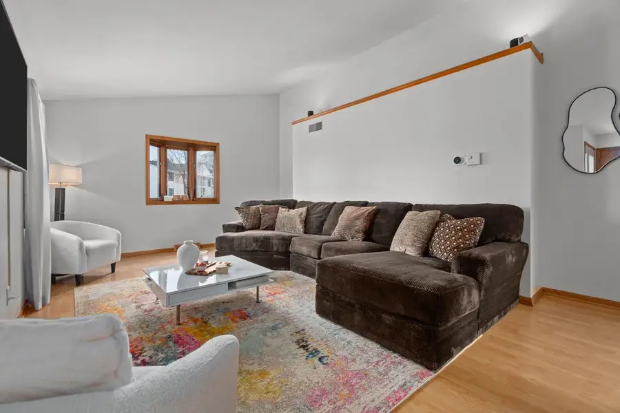 96 UNIVERSITY DRIVE, Fond Du Lac, WI 54935 - #2