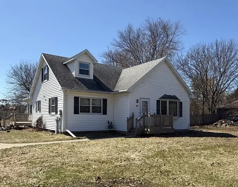 1929 INDIAN POINT ROAD, Oshkosh, WI 54901 - #3