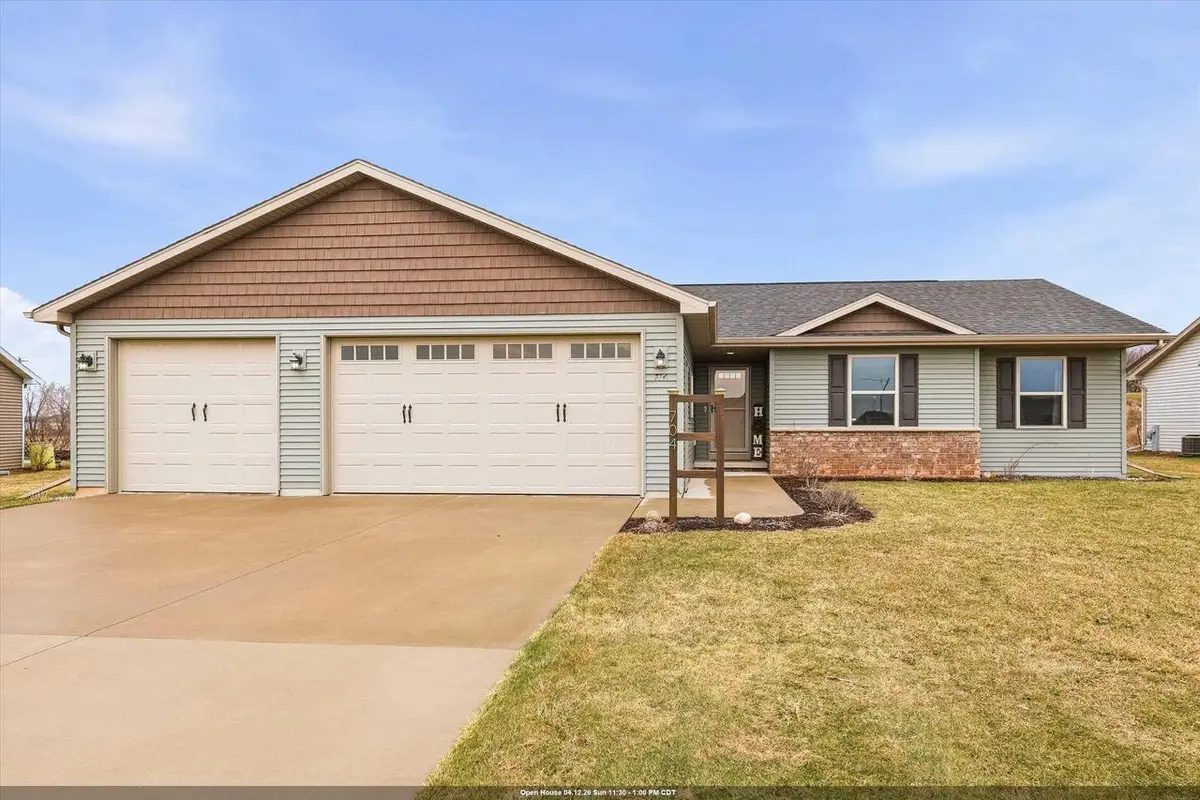 704 ALYSSA STREET, Kaukauna, WI 54130 - #1