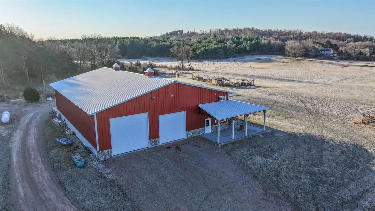 E2985 BUNKER ROAD, Waupaca, WI 54981 - #1