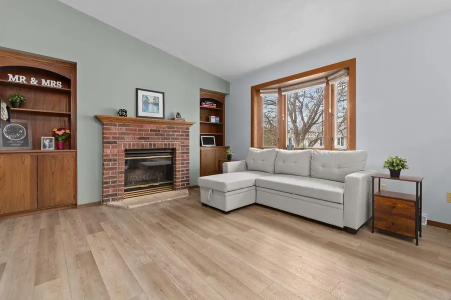 1342 INVERNESS LANE, Neenah, WI 54956 - #3