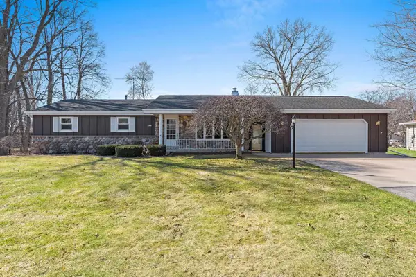 2245 LARKSPUR DRIVE, Appleton, WI 54915