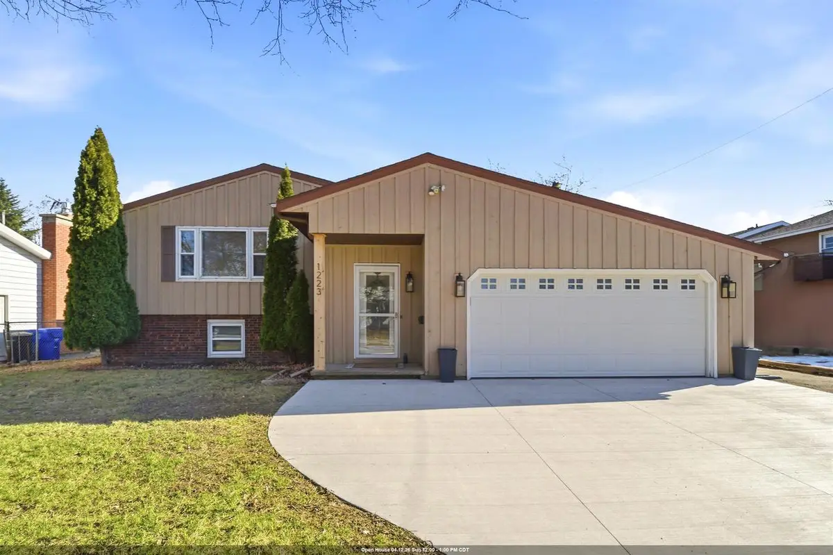 1223 W GRANT STREET, Appleton, WI 54914 - #1