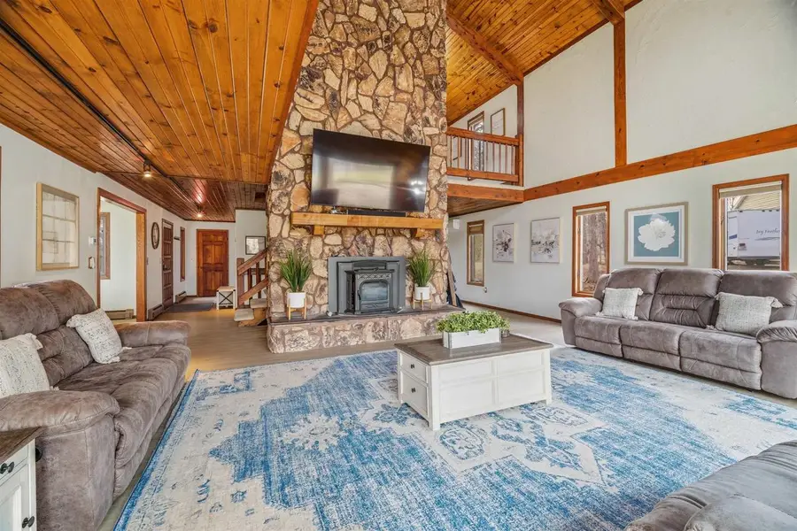 4431 SWALLOW BANKS LANE, Oshkosh, WI 54904 - #3