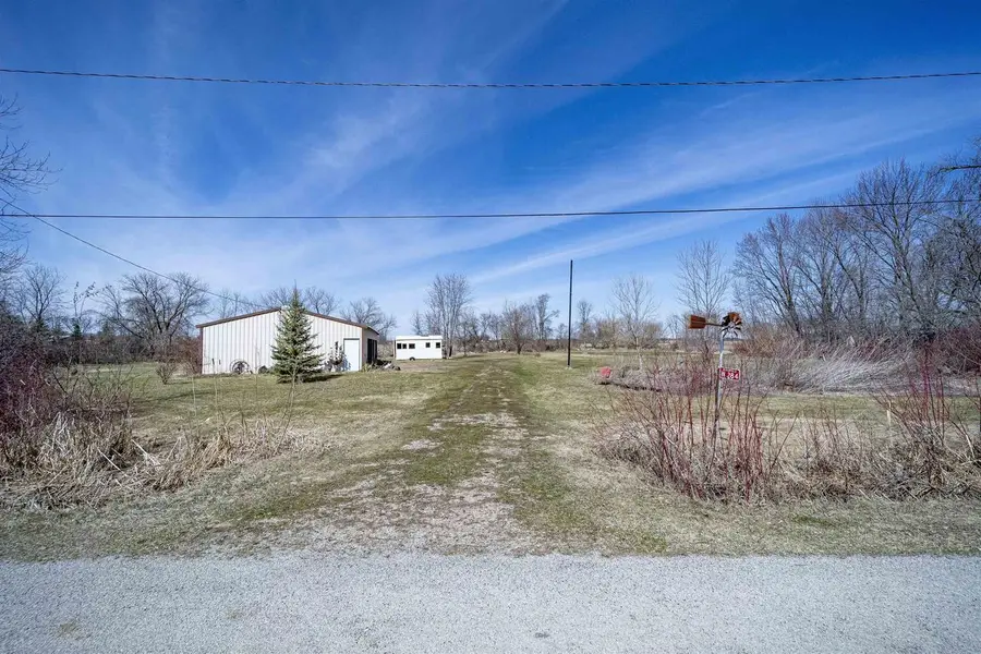W284 OAK STREET, Fremont, WI 54940 - #2