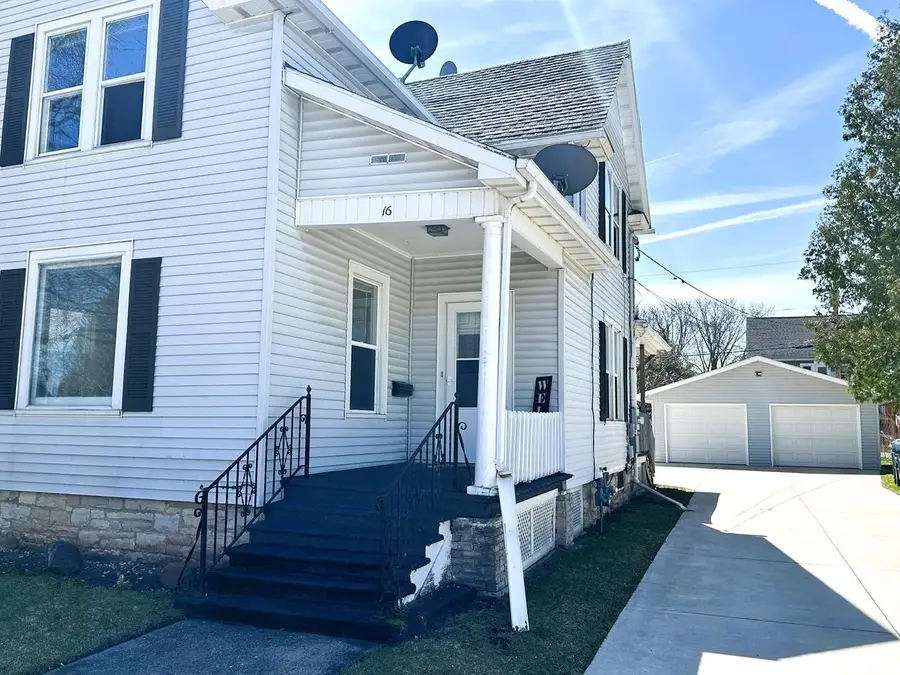 16 E 11TH STREET, Fond Du Lac, WI 54935 - #2