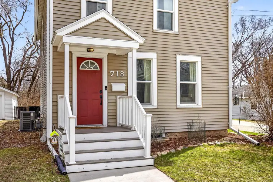 718 N HARRIMAN STREET, Appleton, WI 54911 - #2