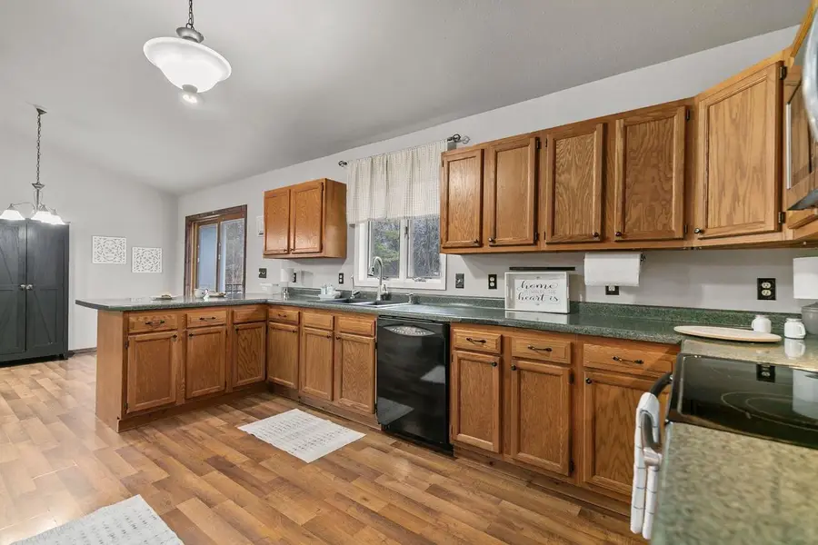 3507 W 20TH AVENUE, Oshkosh, WI 54904 - #3