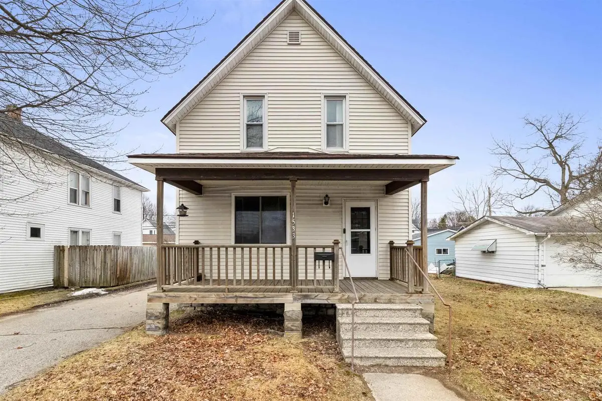 1533 PIERCE AVENUE, Marinette, WI 54143 - #1