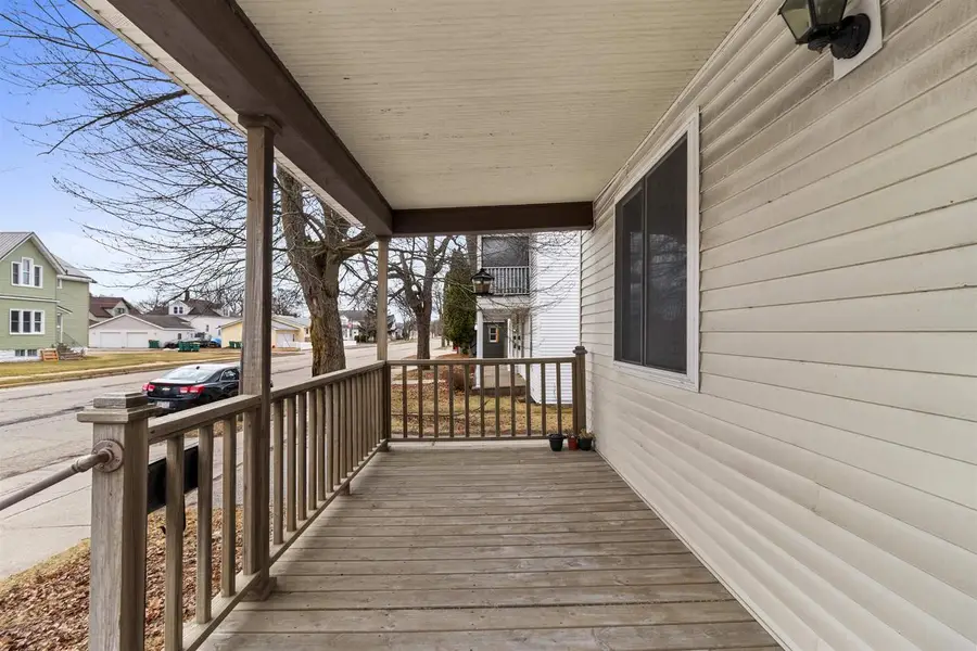 1533 PIERCE AVENUE, Marinette, WI 54143 - #3