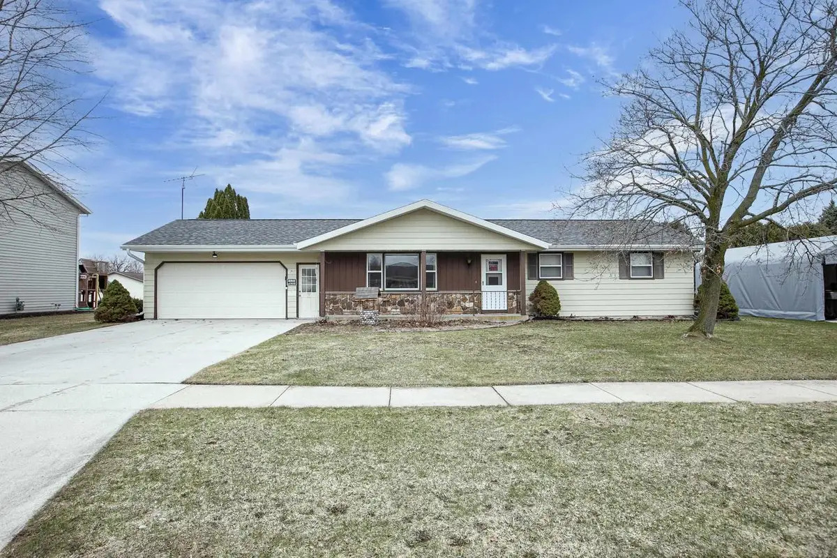 1703 EISENHOWER STREET, New Holstein, WI 53061 - #1