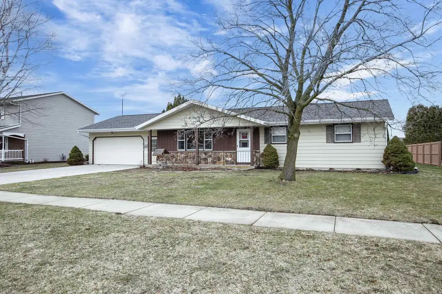 1703 EISENHOWER STREET, New Holstein, WI 53061 - #3