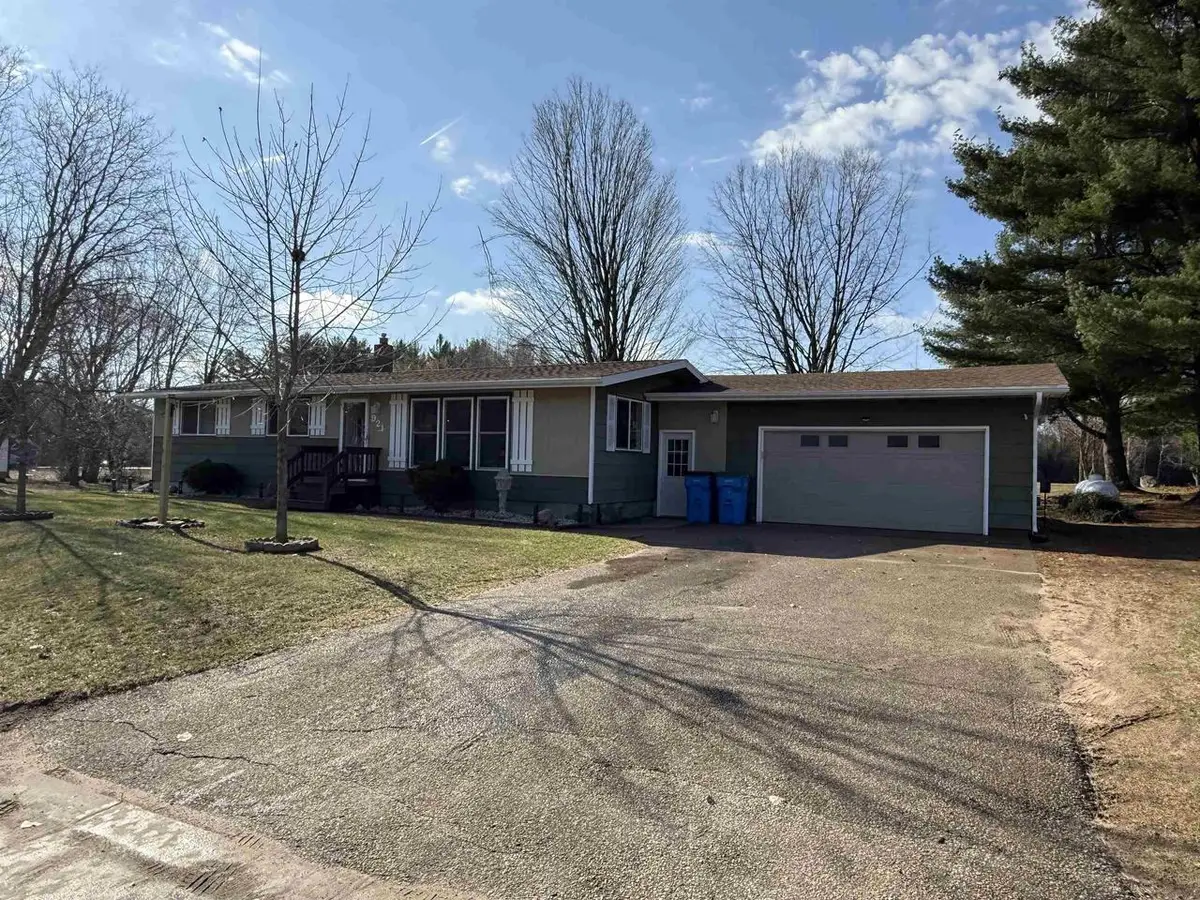 921 SCHABOW STREET, Gresham, WI 54128 - #1
