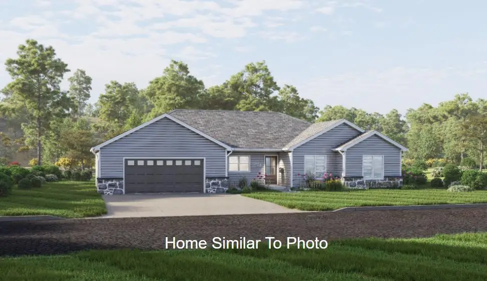 1724 BETTY JEAN LANE, Green Bay, WI 54313 - #1