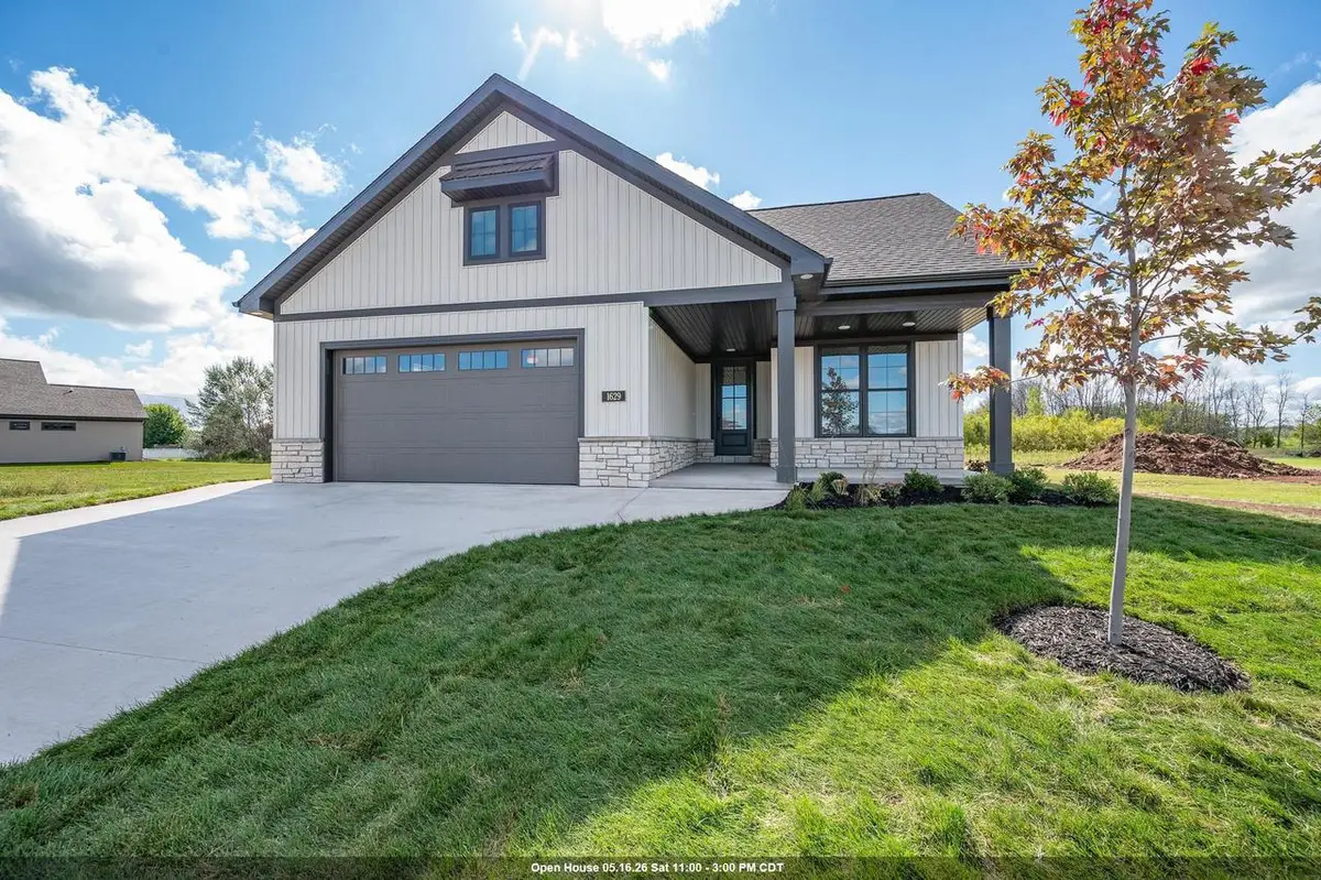 1629 N HONEYSUCKLE CIRCLE, De Pere, WI 54115 - #1