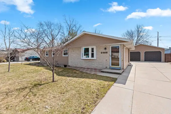 2466 PECAN STREET, Green Bay, WI 54311
