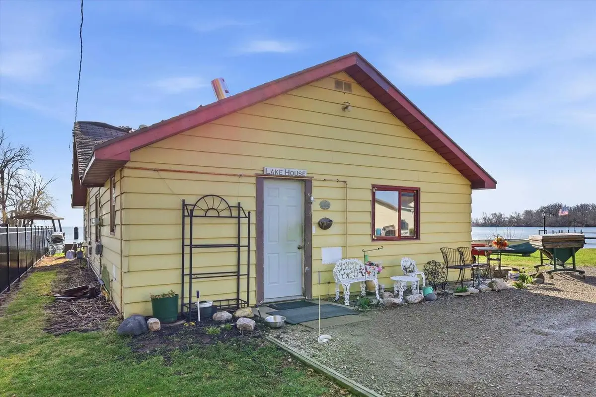 7284 US HIGHWAY 45, Oshkosh, WI 54902 - #1
