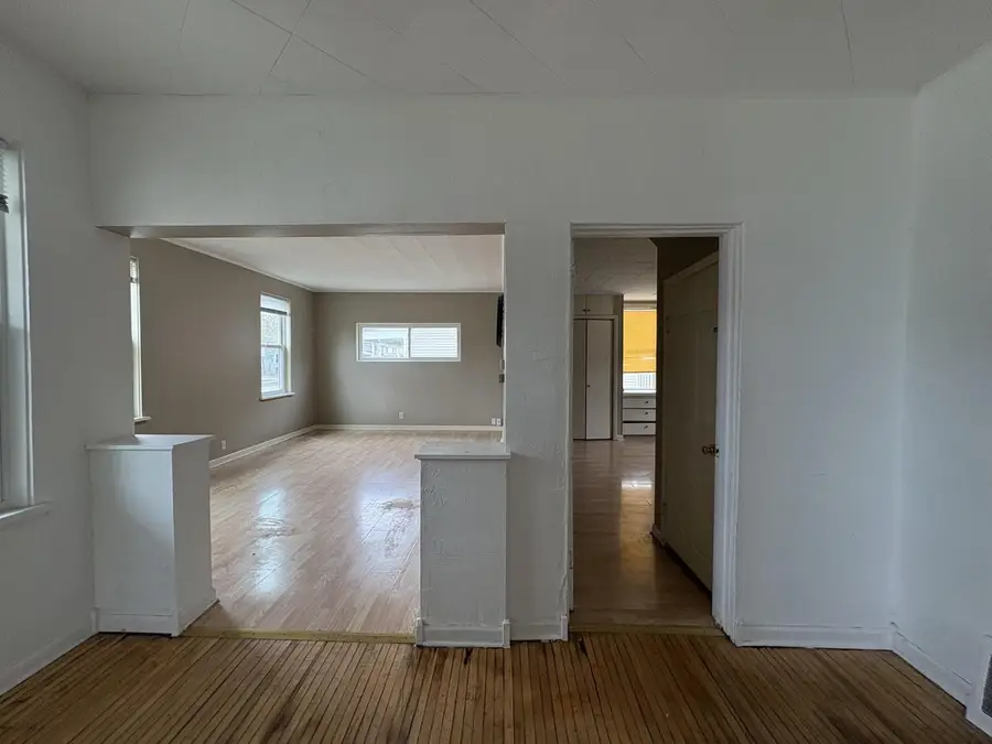 202 W IRVING AVENUE, Oshkosh, WI 54901 - #3