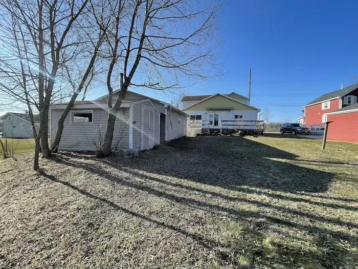 4310 BROADWAY STREET, Manitowoc, WI 54220 - #2