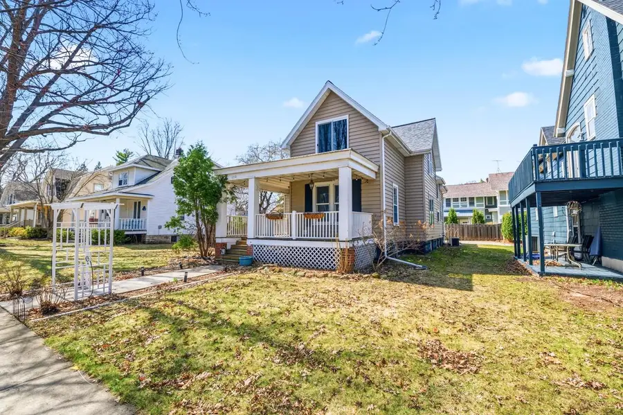 1110 S WEBSTER AVENUE, Green Bay, WI 54301 - #2