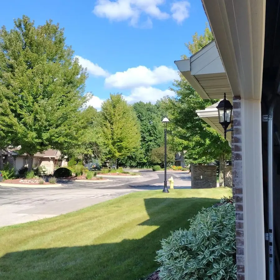 2447-2 REMINGTON ROAD, Green Bay, WI 54302 - #2