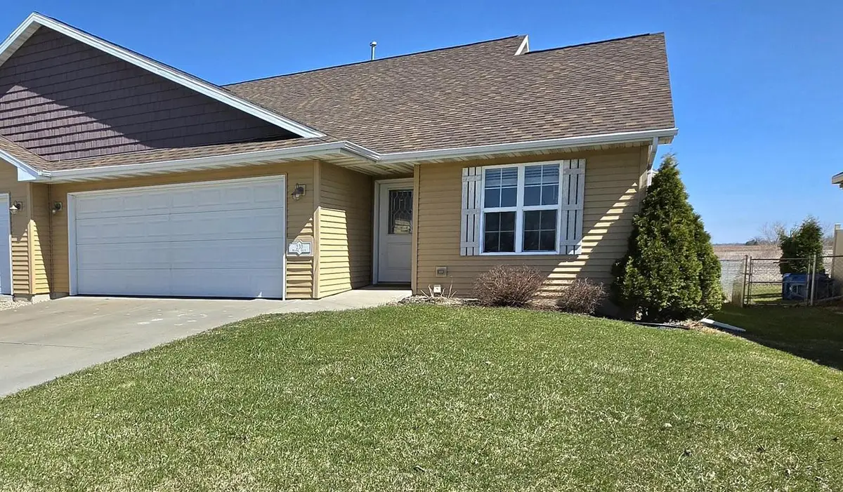 230 BROOKE DRIVE, Omro, WI 54963 - #1