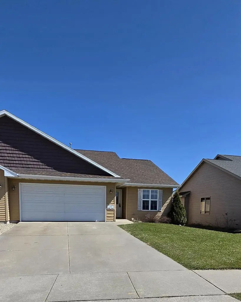 230 BROOKE DRIVE, Omro, WI 54963 - #2