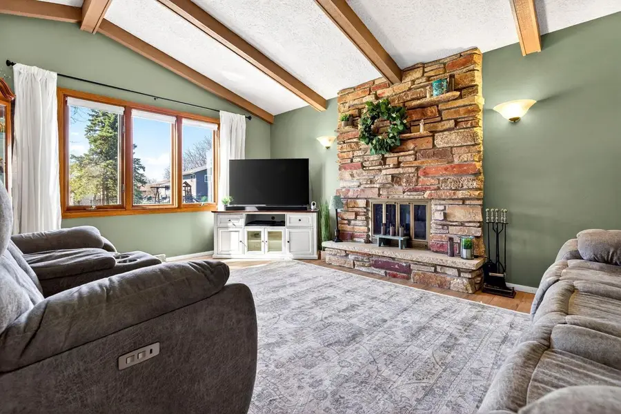 3008 E BONA AVENUE, Appleton, WI 54915 - #3