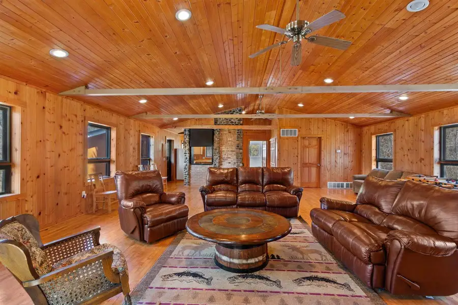 W4315 BROWN DEER COURT, Redgranite, WI 54970 - #2