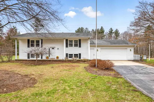 4171 ST FRANCIS PARK DRIVE, Green Bay, WI 54313