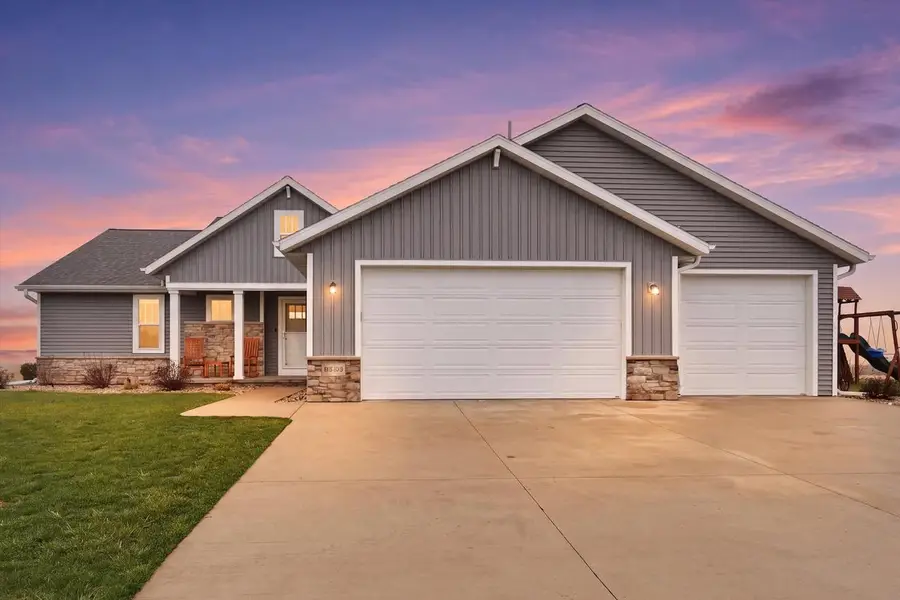 N9376 DUSTY DRIVE, Appleton, WI 54915 - #2