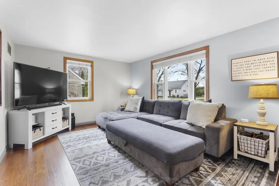 2233 MAGNOLIA LANE, Green Bay, WI 54304 - #3