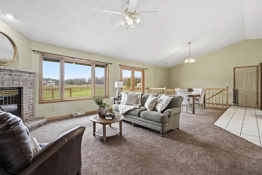 W4967 BURDICK ROAD, Black Creek, WI 54106 - #3