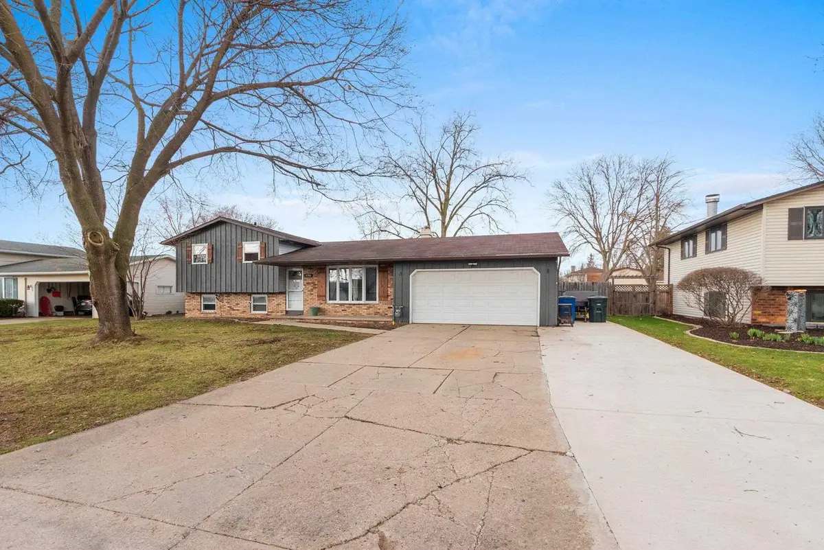 1156 SHARIE LANE, Green Bay, WI 54304 - #1